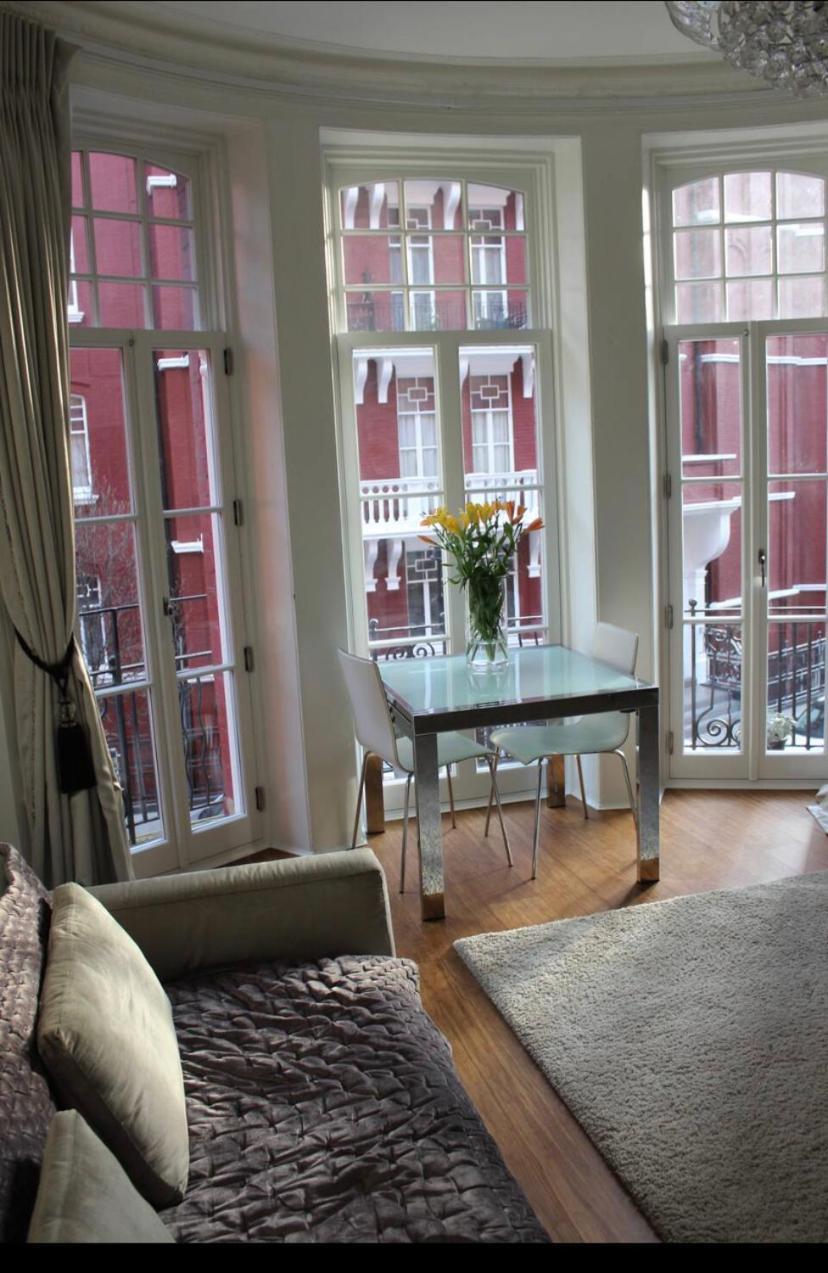 Elegant Bright Central London Flat - Sleeps 5 ภายนอก รูปภาพ