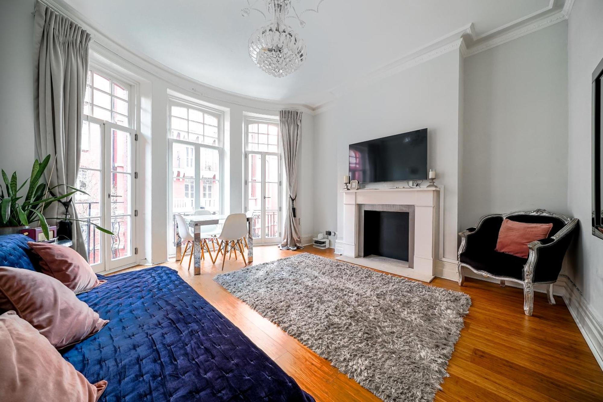 Elegant Bright Central London Flat - Sleeps 5 ภายนอก รูปภาพ